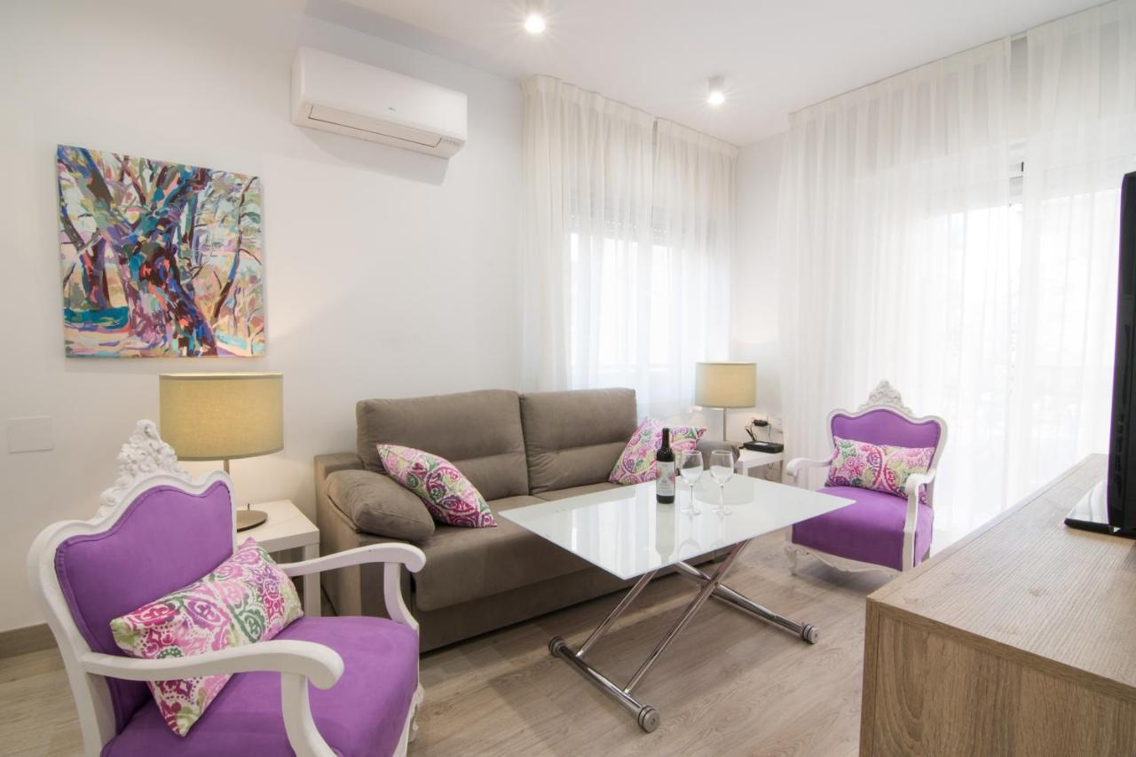 Tuguest Station 2 Apartment Granada Bagian luar foto